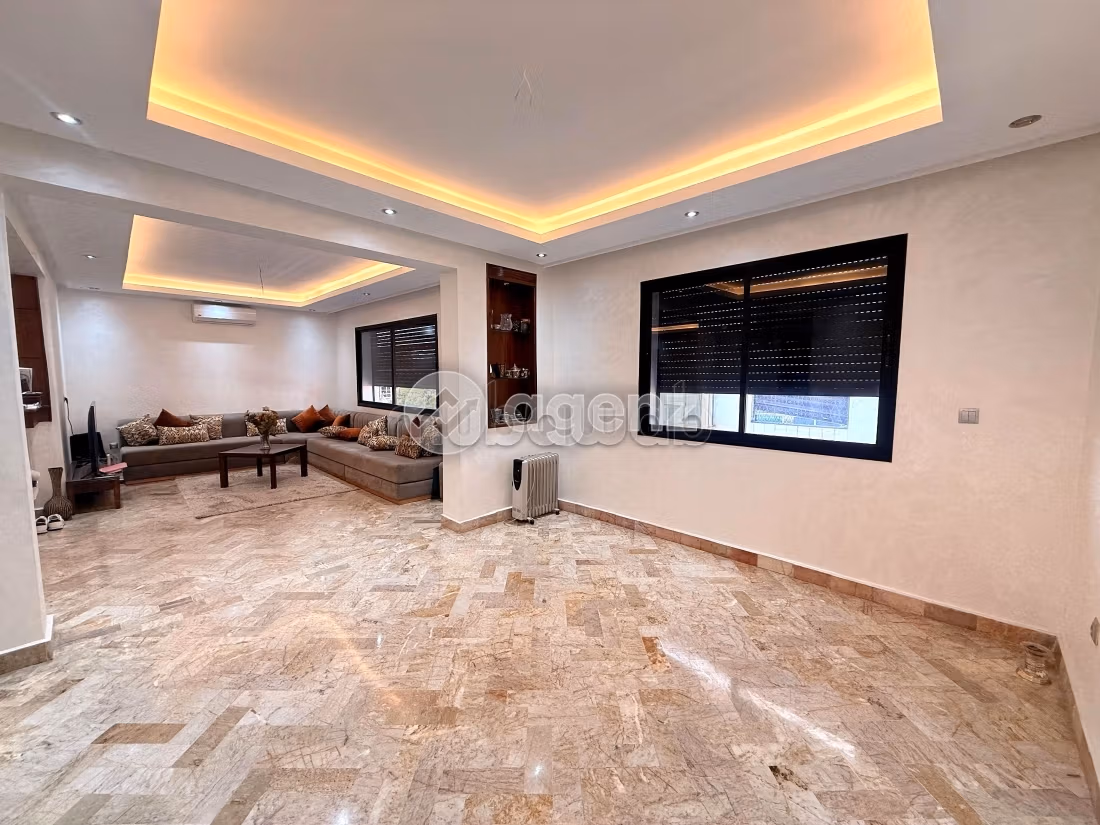 Appartement à vendre 106 m², 2 chambres Les Hôpitaux Casablanca