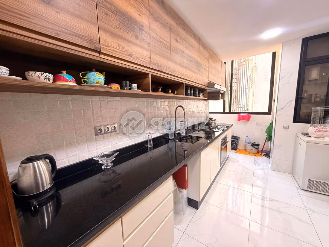 Appartement à vendre 106 m², 2 chambres Les Hôpitaux Casablanca