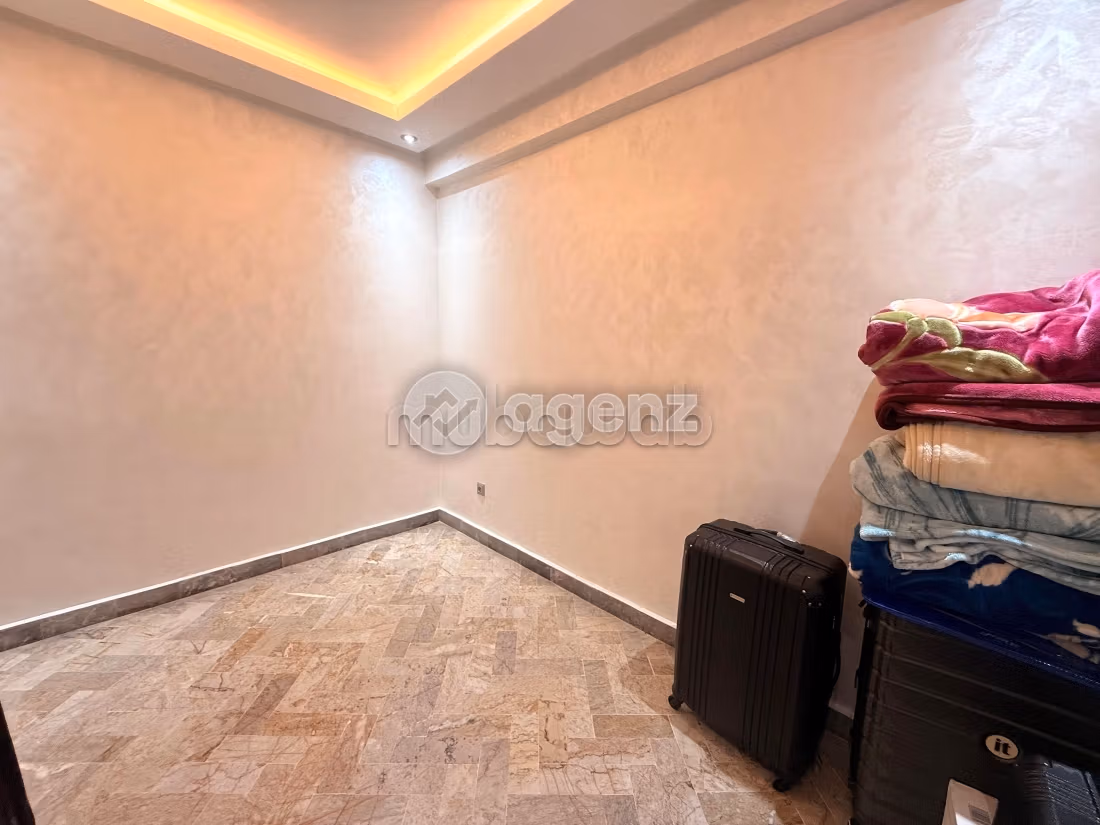 Appartement à vendre 106 m², 2 chambres Les Hôpitaux Casablanca