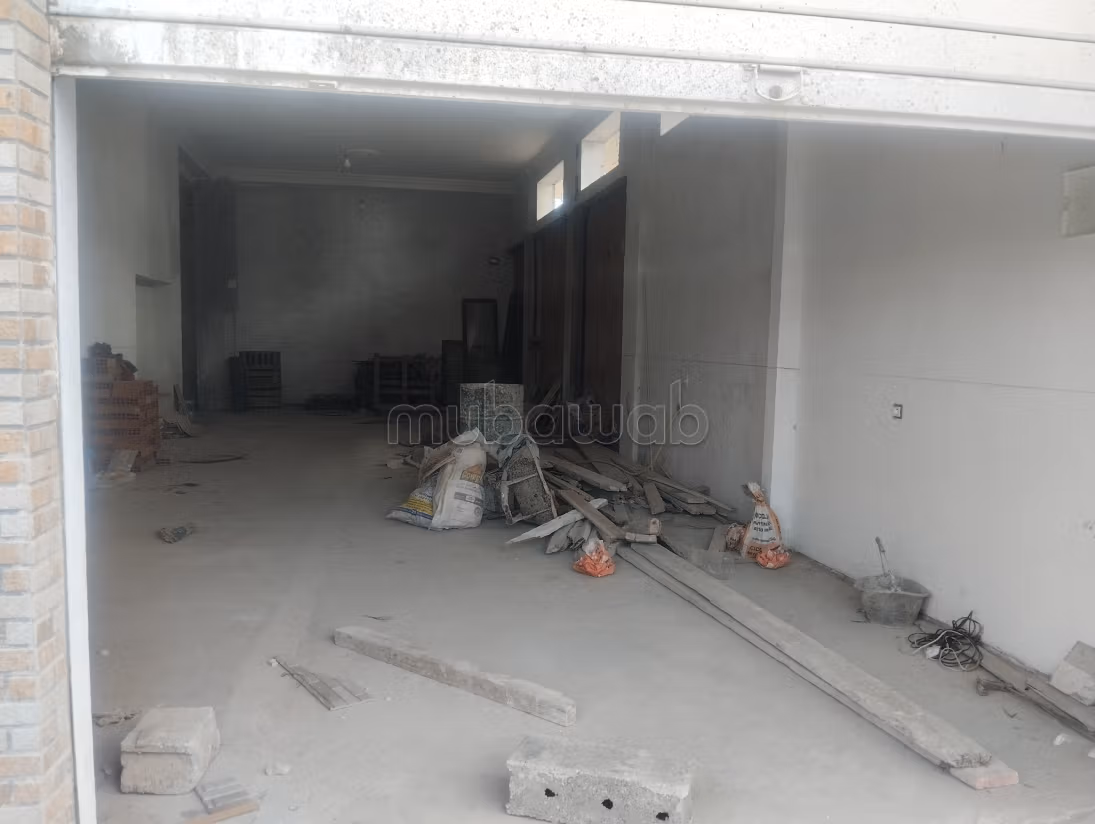 Local commercial à vendre 
Tétouan