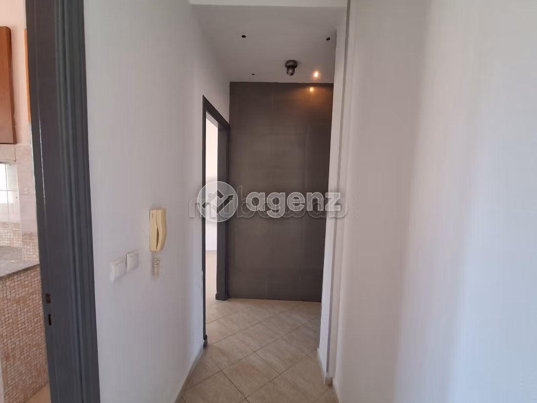 Appartement à vendre 61 m², 2 chambres hay chemaou Salé