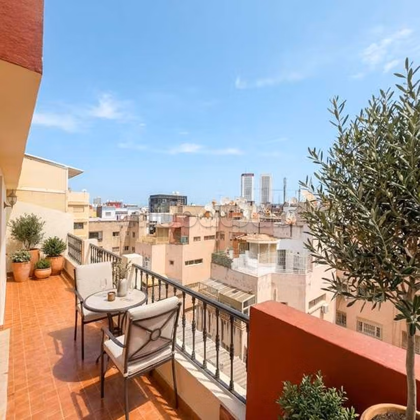 Appartement à Vendre de 87.0 m² à Casablanca, 
Hopitaux
