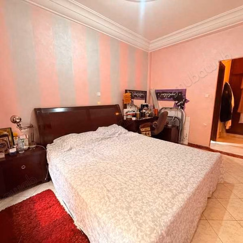 Appartement à Vendre de 193.0 m² à Casablanca, Hopitaux