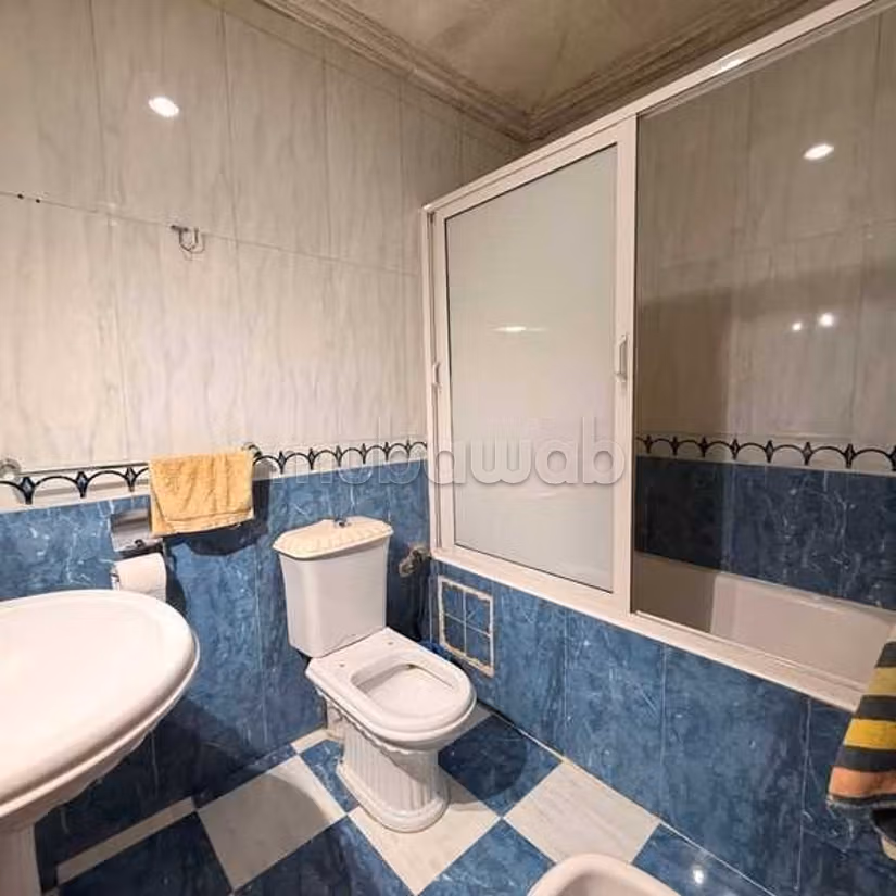 Appartement à Vendre de 193.0 m² à Casablanca, 
Hopitaux — 6