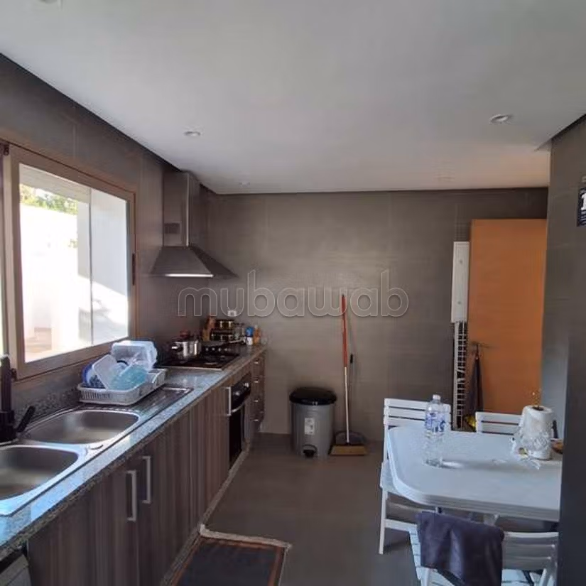 Villa en Venta de 660.0 m² en Salé, Bouknadel