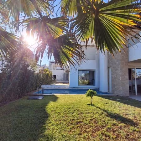 Villa te Koop van 660.0 m² in Salé, Bouknadel
