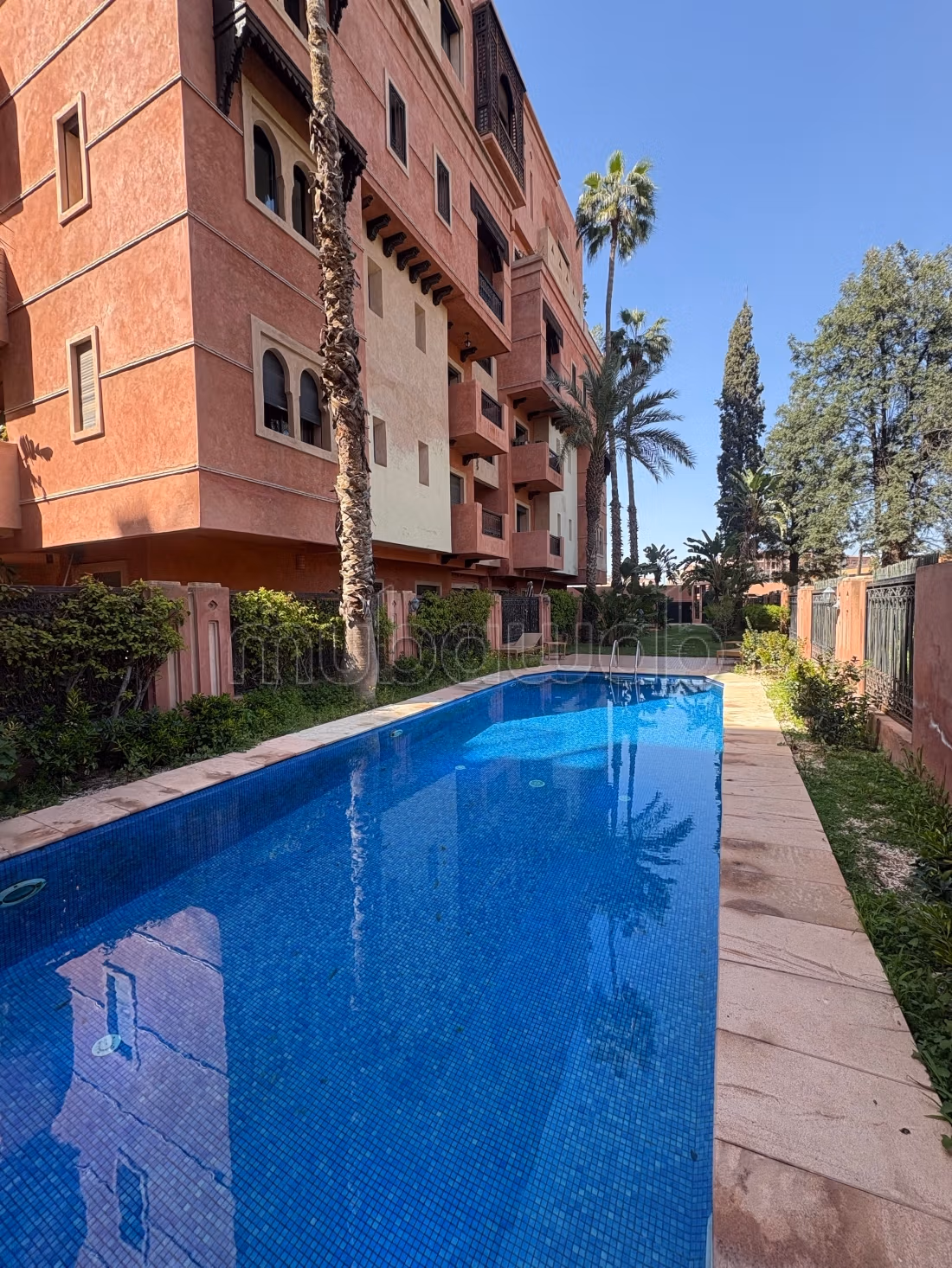 Exclusive apartment for sale in Hivernage