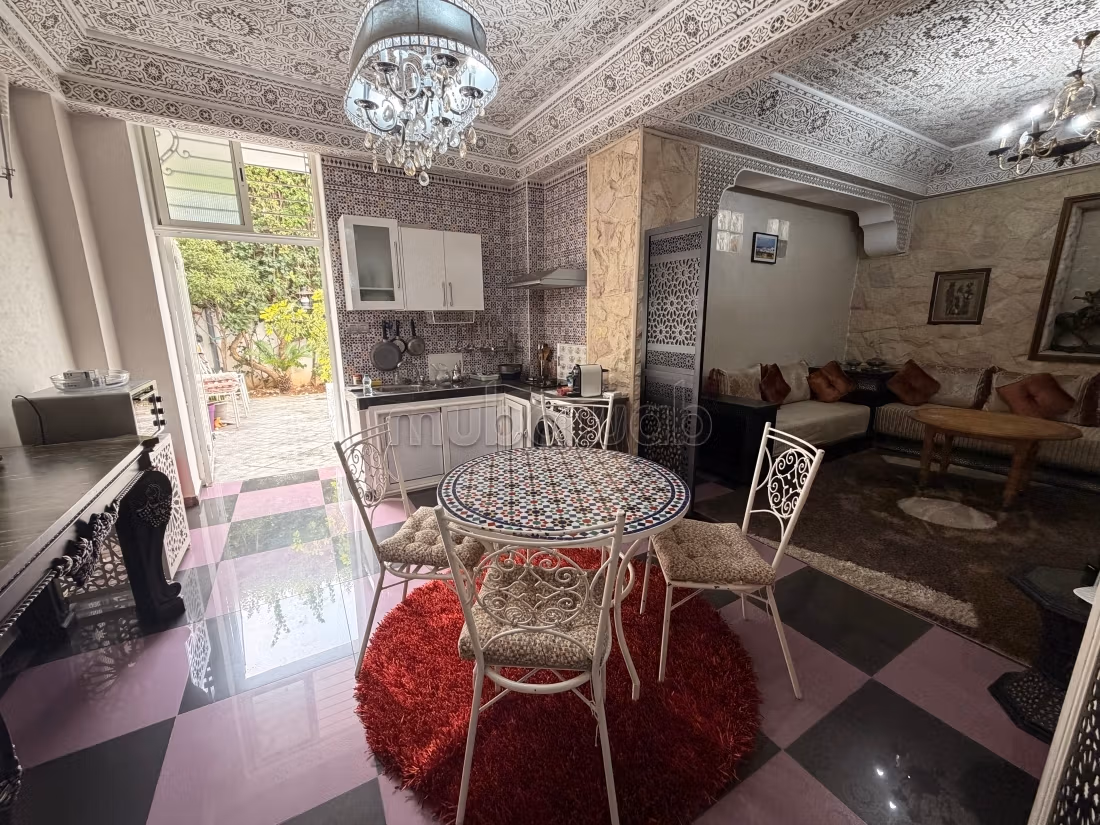 Beau Rez de chaussé d'une villa à louer — 4