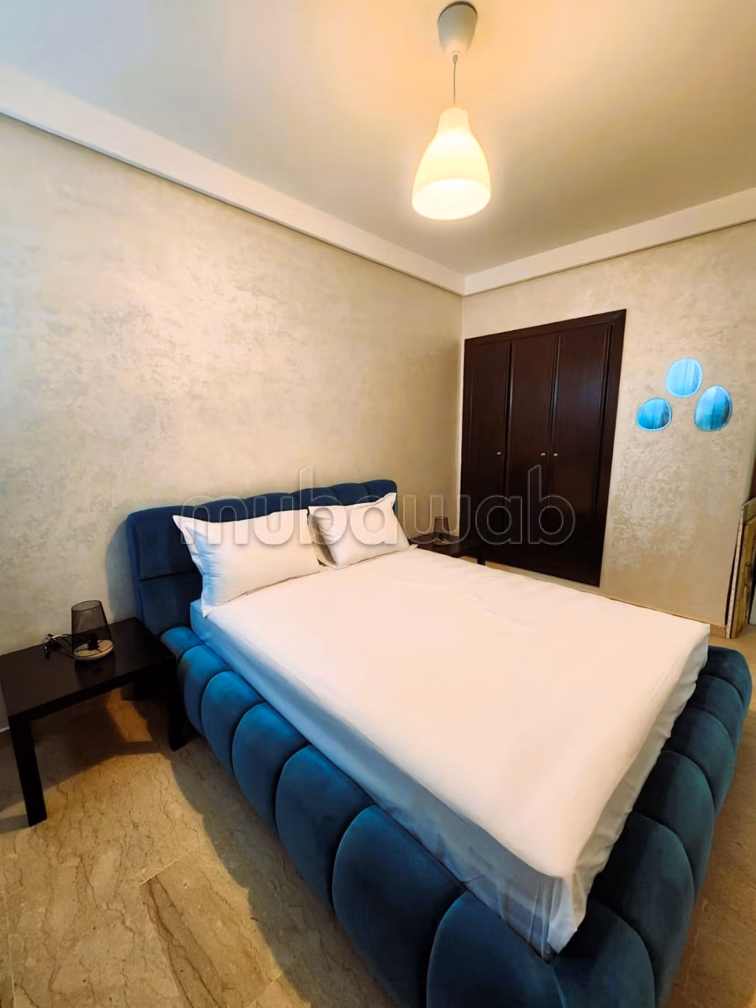 Studio meublé Luxe 46m2 à Mers sultan
Ss Vis àVis 2pa Tram — 4