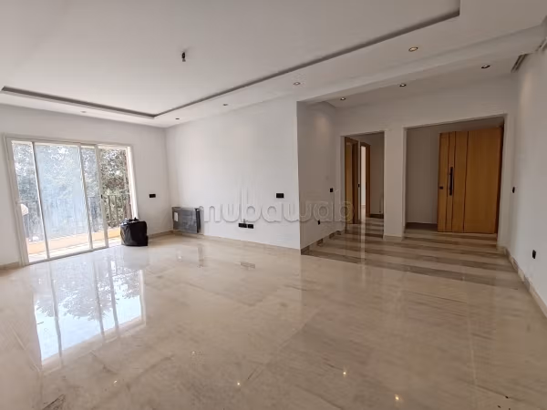 لإيجار شقة S2، شاطرانا 1