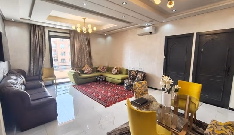 Guéliz – Bright 3-Bedroom Apartment with Balcony