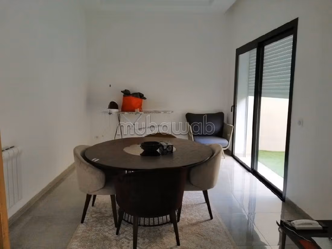 Beautiful empty duplex with garden in La Marsa