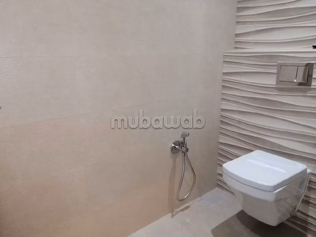 Beautiful empty duplex with garden in La Marsa