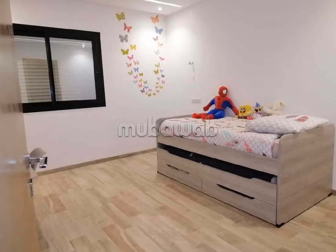 Beautiful empty duplex with garden in La Marsa