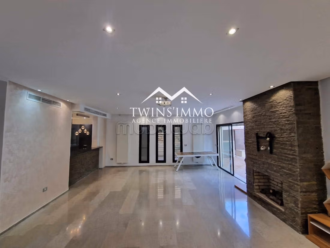 Duplex con piscina a La Soukra