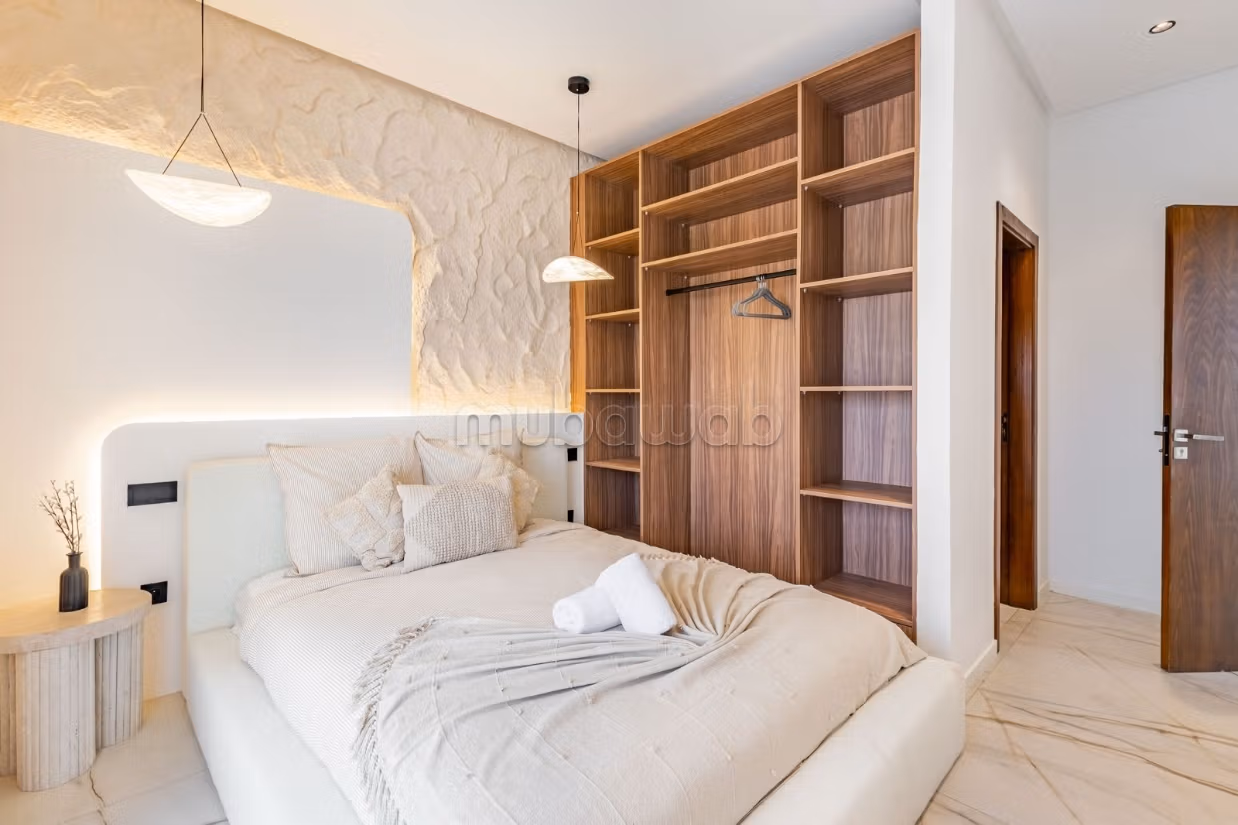 Long-term rental contemporary villa km 9