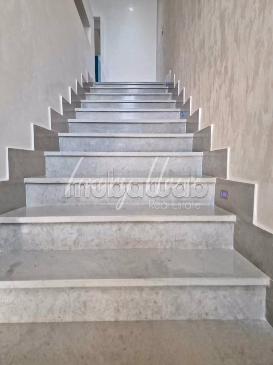 Duplex di lusso S3 con piscina e giardini a Soukra