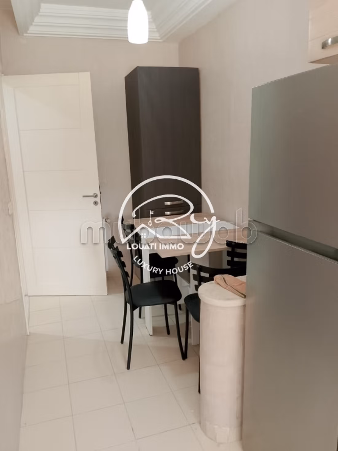 In vendita un appartamento S1 a Soukra