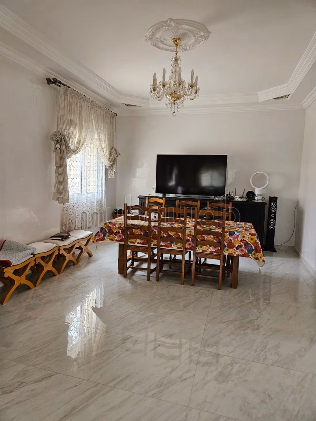 Villa en venta en Targa – 400 m² con piscina