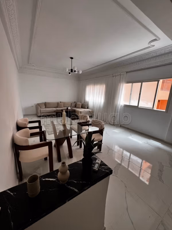 Muy bonito apartamento en alquiler en Guéliz. Amueblado