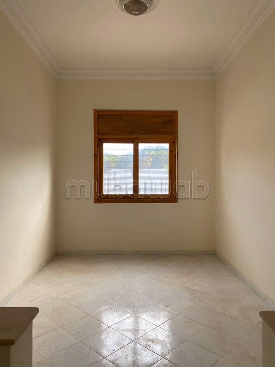 Appartement vide à Lguich, à seulement 3 minutes de Hay Riyad