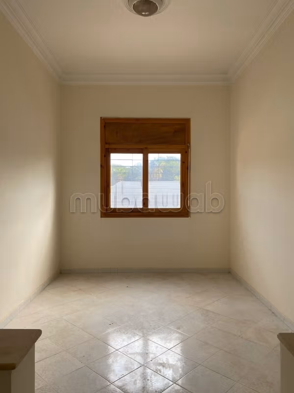 Empty apartment in Lguich, just 3 minutes from Hay Riyad