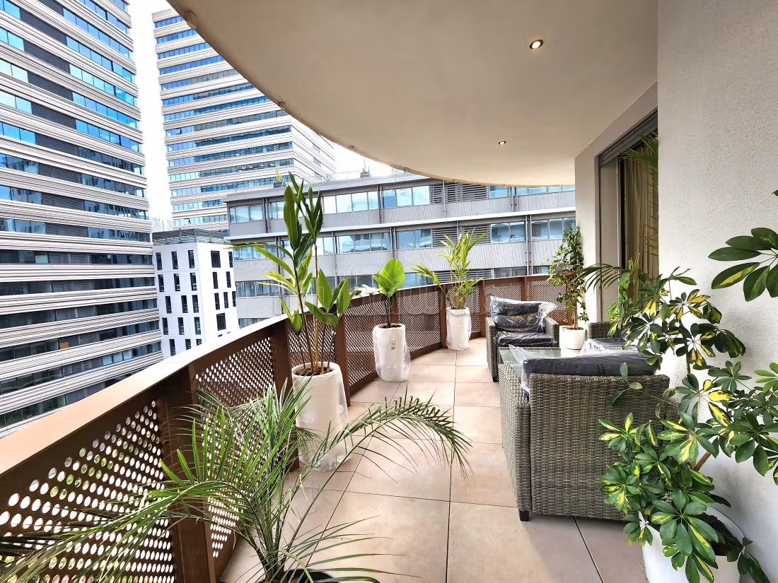Bel appartement en location à Casablanca Finance City.
Surface de 70 m².
Meublé — 3