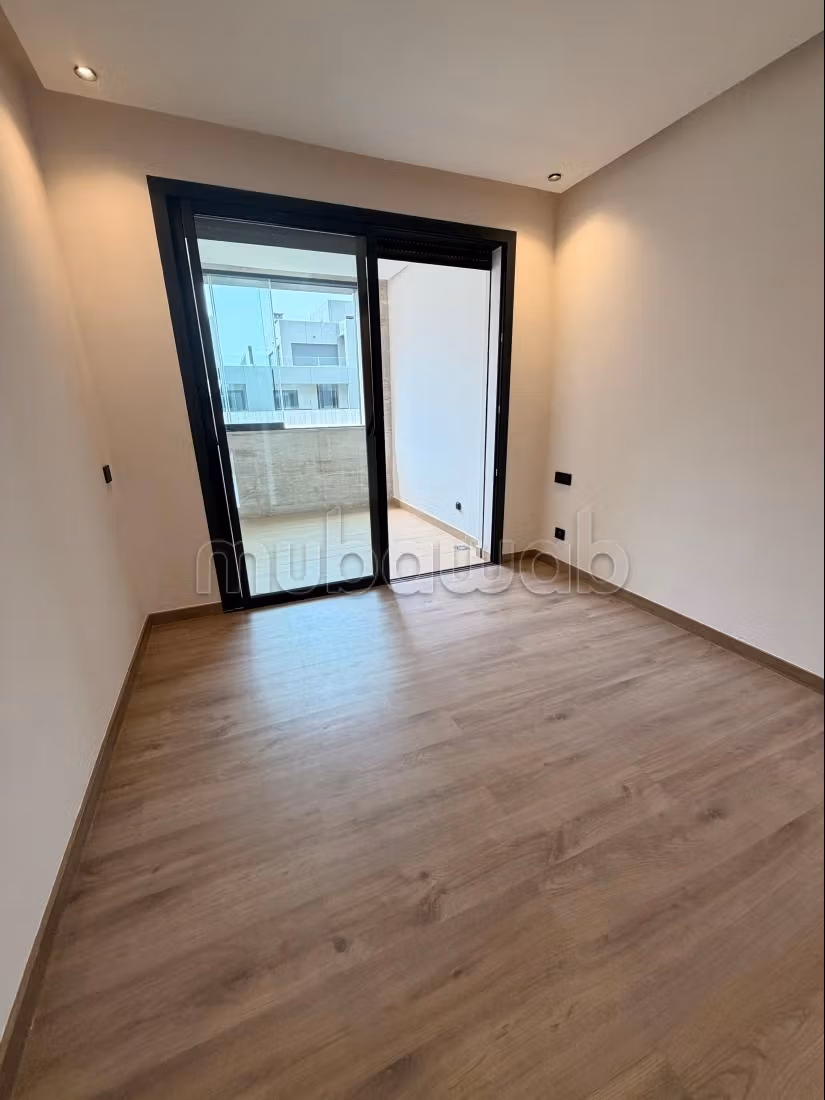 Very nice empty apartment white keys
