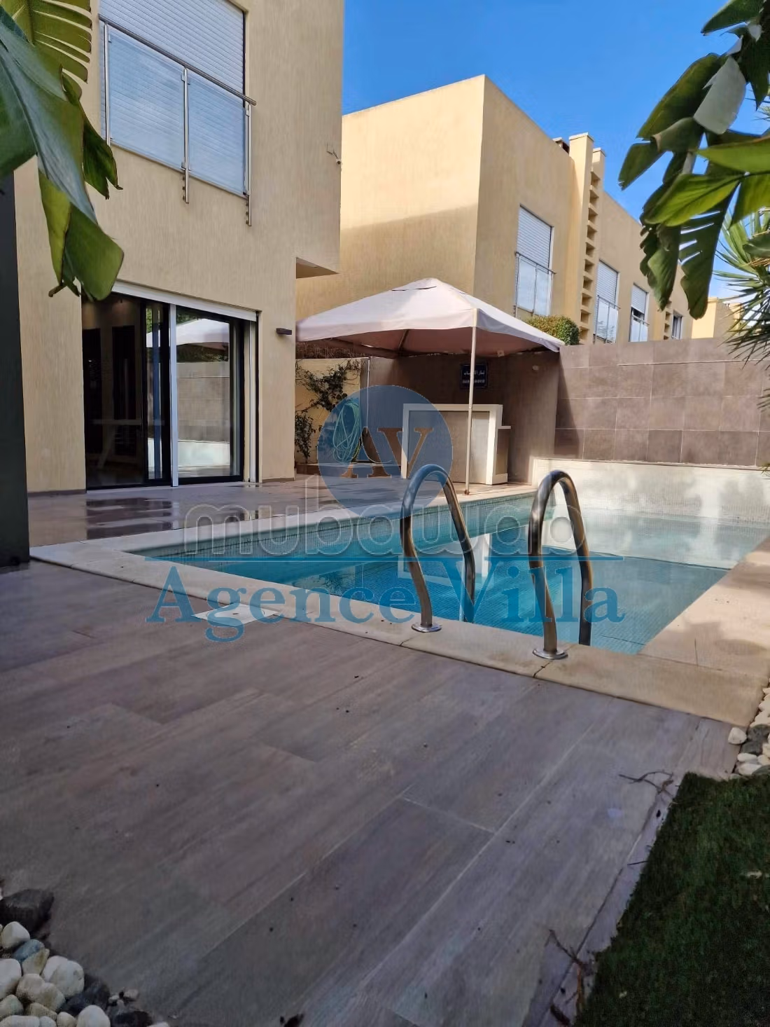 For rent - Superb duplex S3 with pool in La Soukra