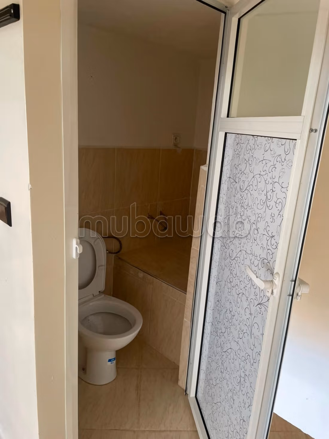 Commerciële ruimte te koop in Marjane. Oppervlakte 27 m². Beveiligde residentie