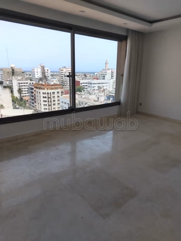 Furnished apartment for rent in Gauthier 17000 MAD