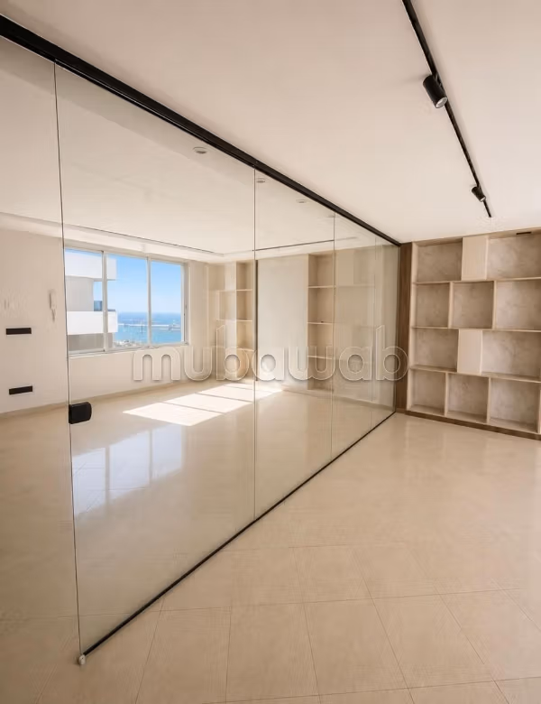 Ottimo ufficio ristrutturato con vista mare IN AFFITTO