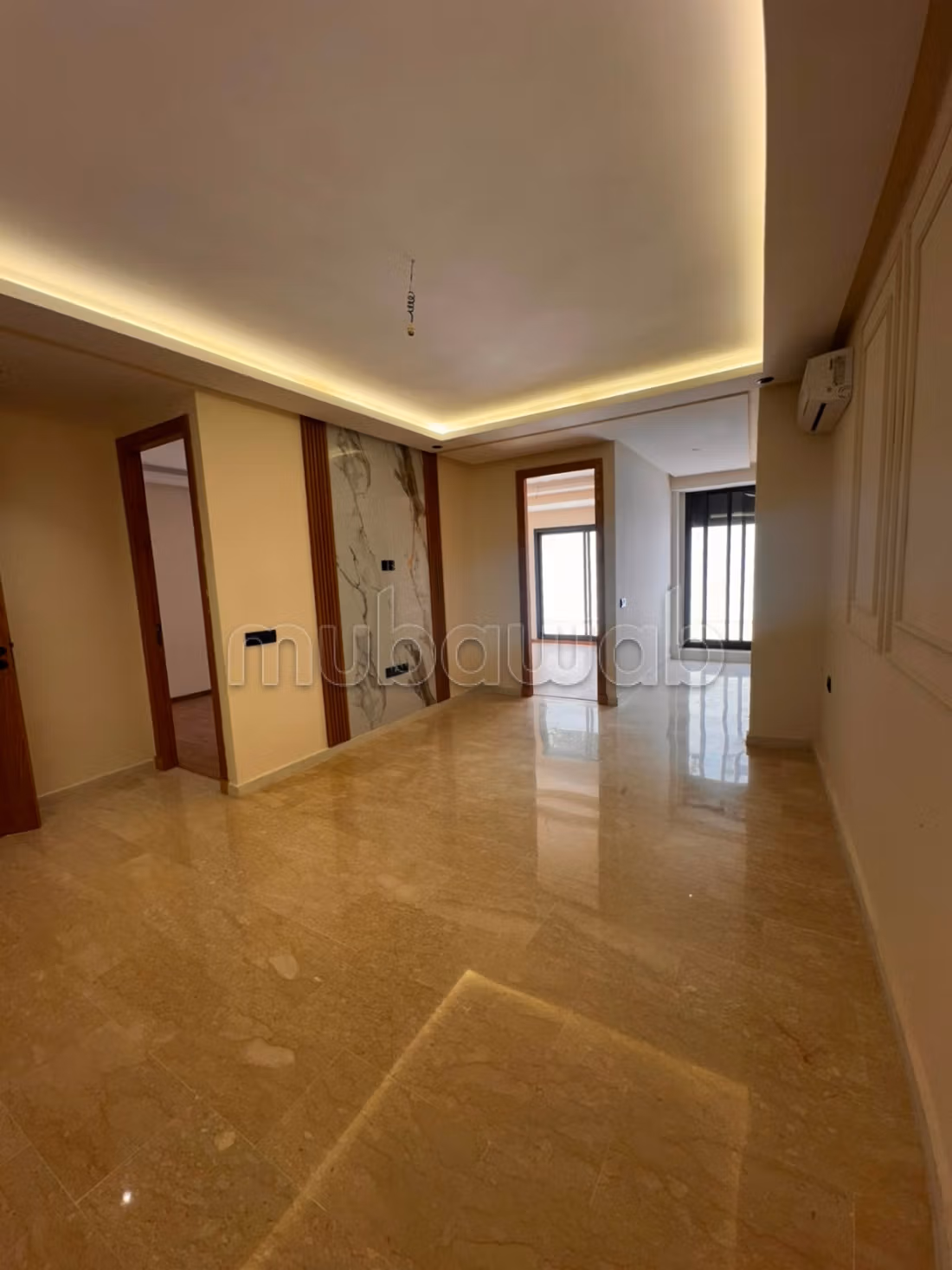Appartement à louer à Les Hôpitaux — 2