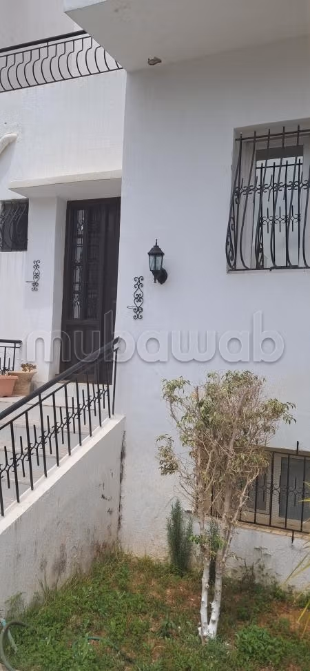 VILLA a 2mn de la nouvelle Gare 
Hay Riyad
