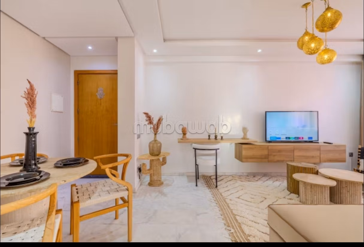 Vend appartement à Guéliz. 2 belles chambres. Meublé — 3