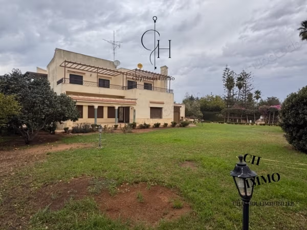 Villa à vendre à souissi