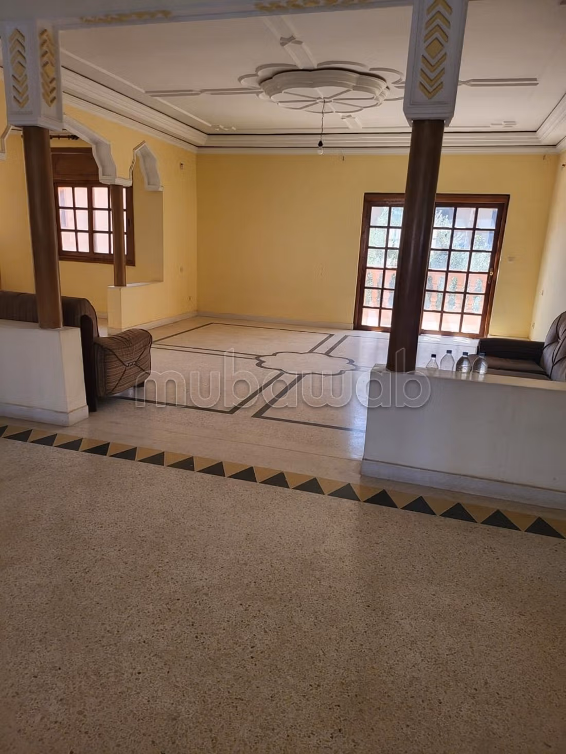 Superbe villa à vendre à Route Casablanca.
Surface totale 634 m²
