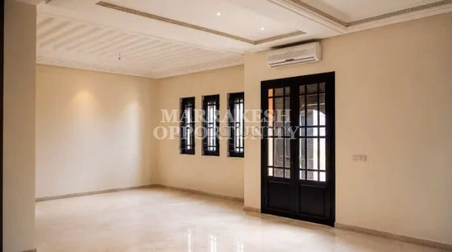 Villa non arredata in affitto a Targa