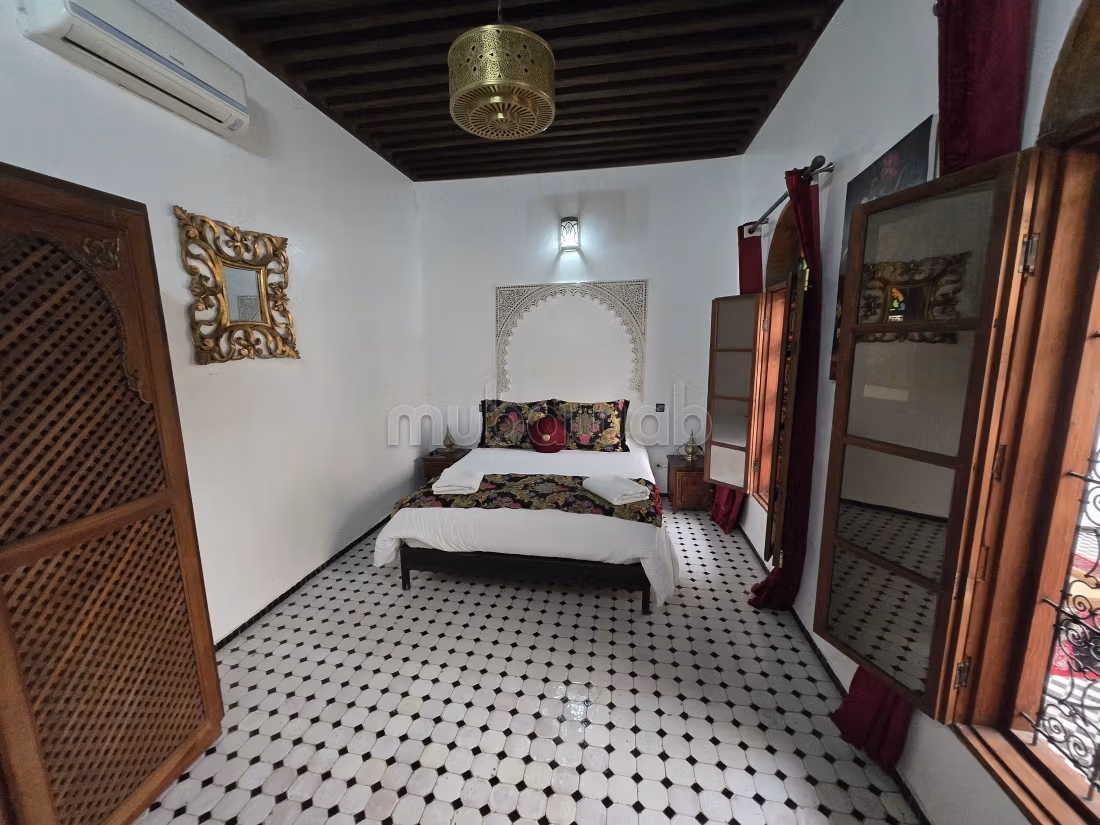 TE KOOP, Mooi 6 Slaapkamer Riad in Batha