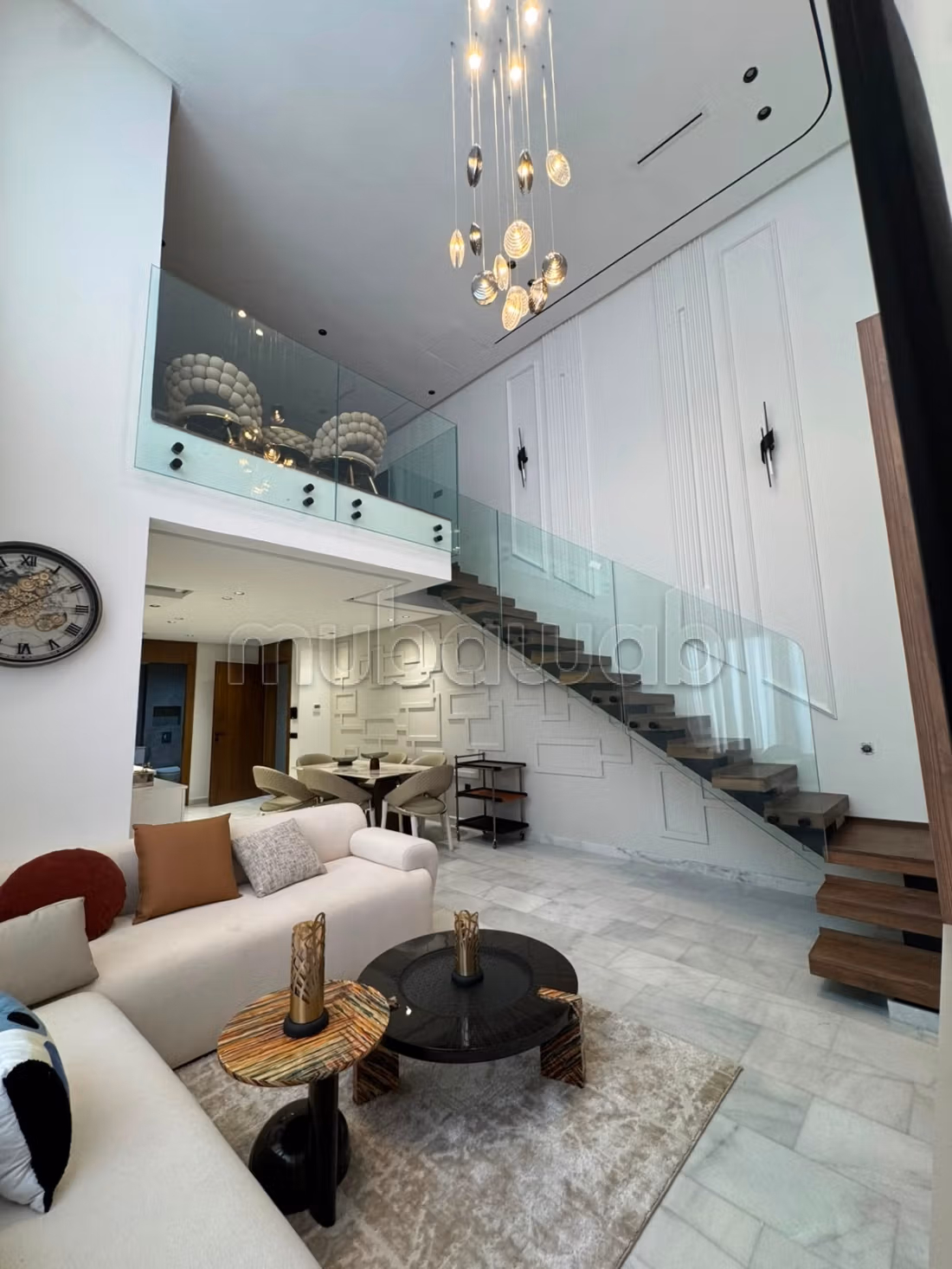 Appartement en location à Les princesses. 1 Pièce. Bien meublé