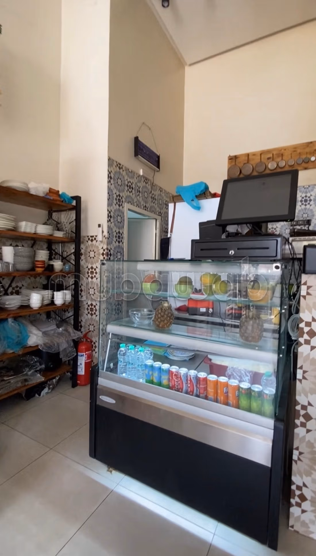 Volledig uitgerust restaurant te koop in de stad Ahid Sualem