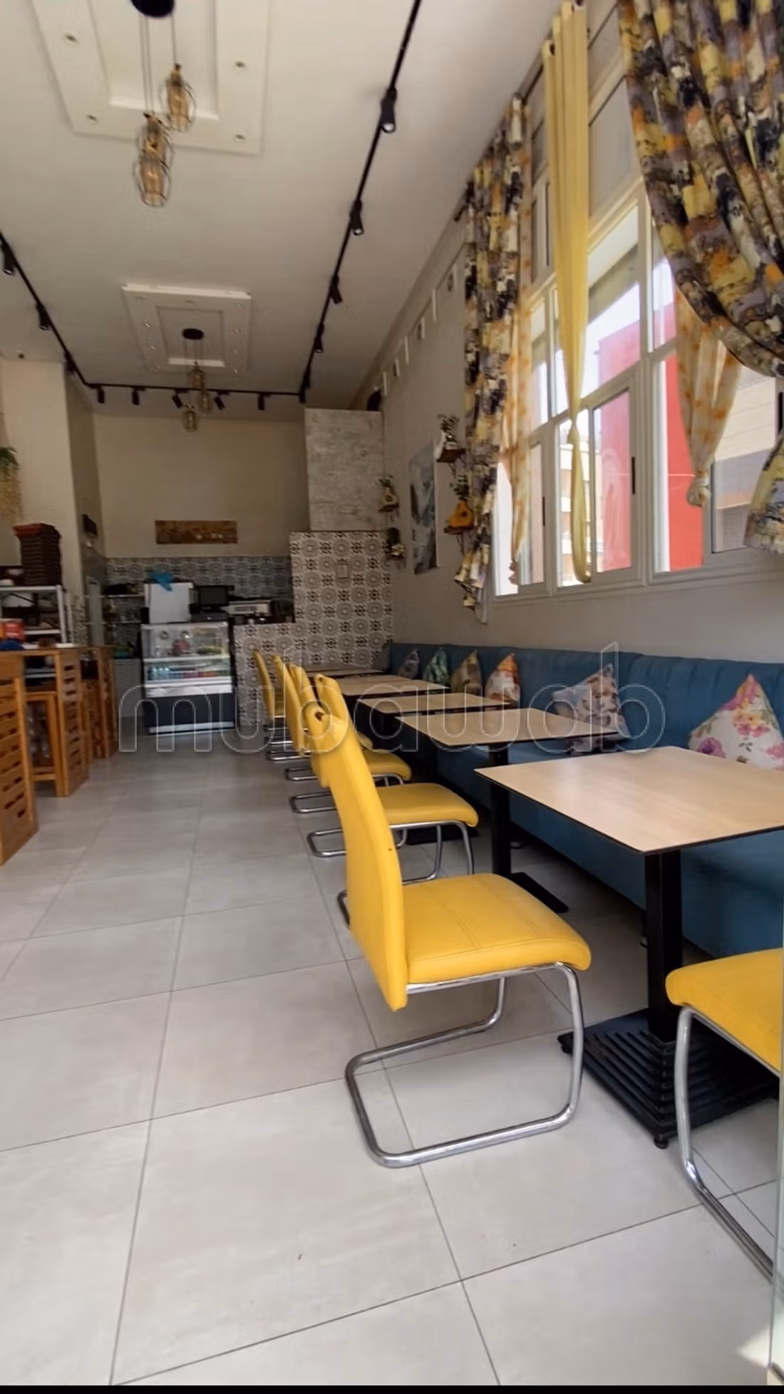 Volledig uitgerust restaurant te koop in de stad Ahid Sualem