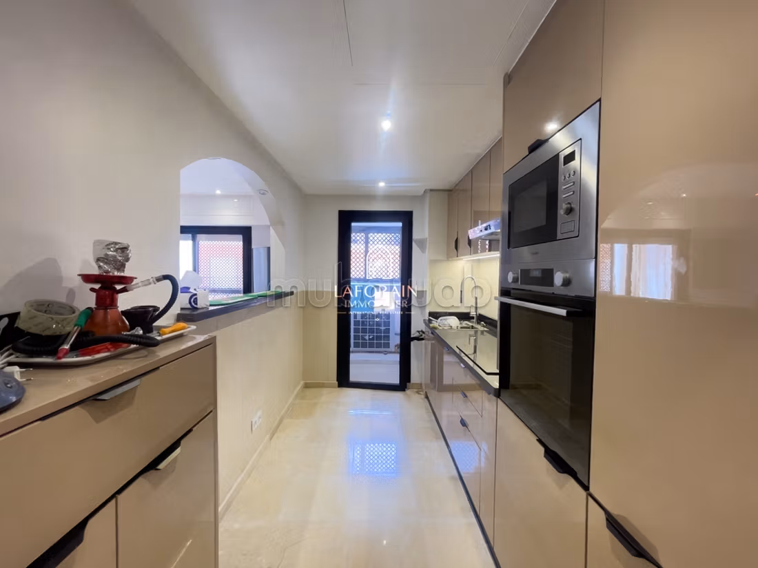 Appartement 100 m² à Boukar — 24