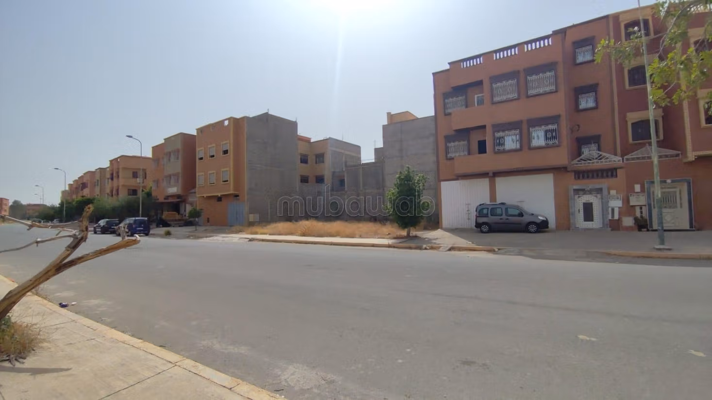 Terrain commercial R2 a Tamansourt 133 m²