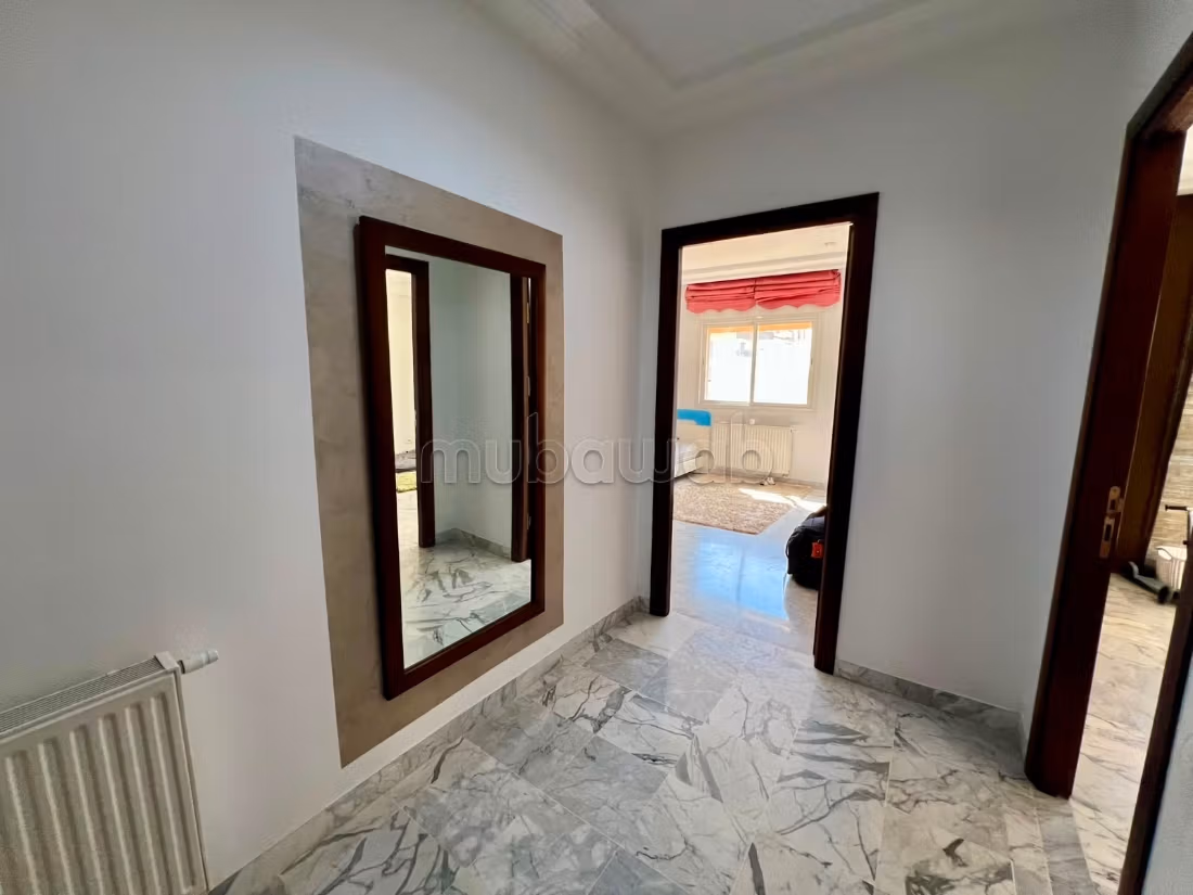 S3 200m² a louer jardins de carthage 2350 dt