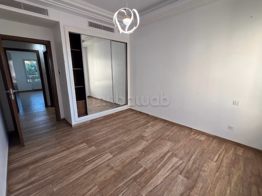 S3 192m² à louer les jardins de carthage 2700 dt