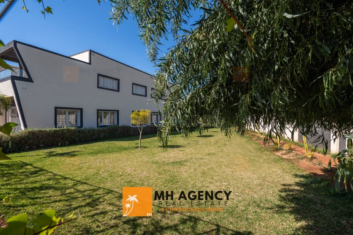 Exceptional villa for sale in Benslimane – Domain