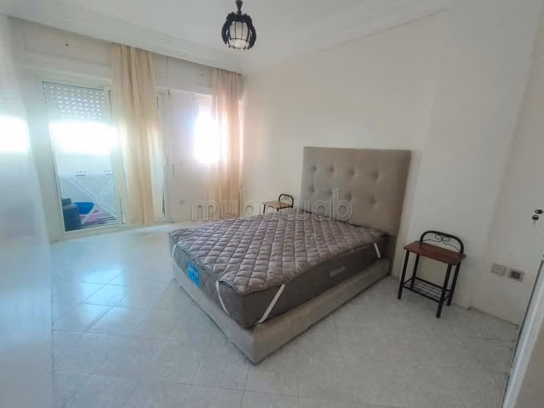 Appartement meublé 70m² Bourgogne 6000 dh — 3