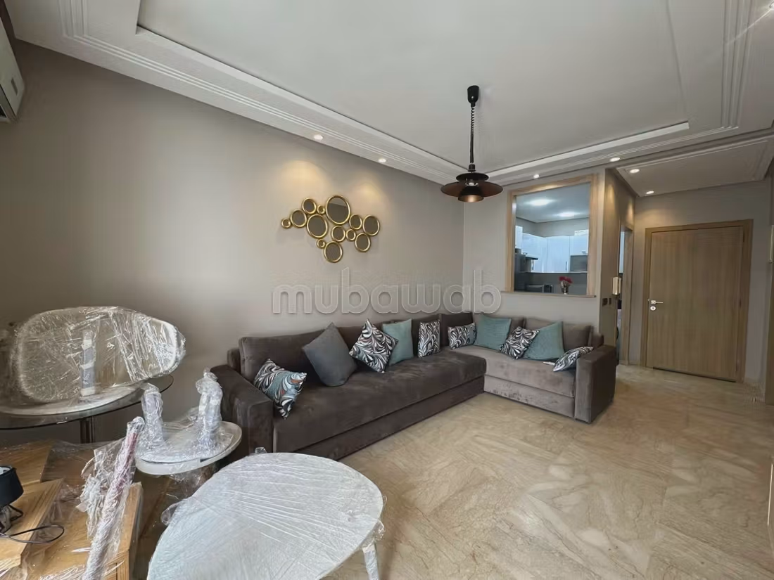 Bel appartement à vendre à Bourgogne Ouest. 1 chambre. Avec ascenseur et terrasse — 2
