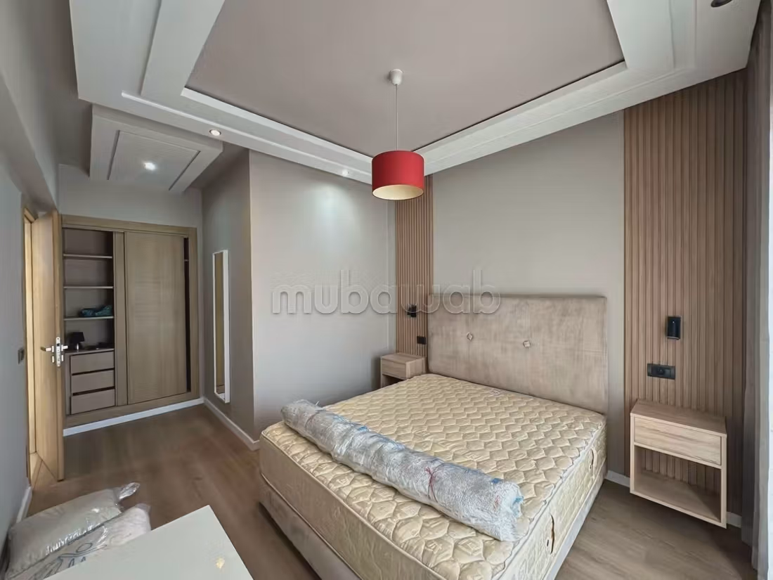 Bel appartement à vendre à Bourgogne Ouest. 1 chambre. Avec ascenseur et terrasse — 4